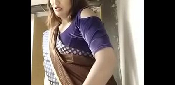  Swathi naidu changing dress to saree